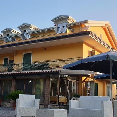 B&B Oliveto Касерта Екстериор снимка