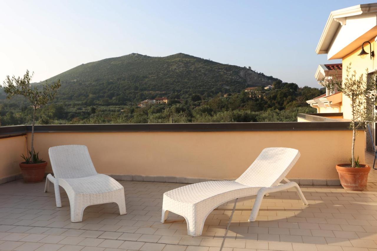 B&B Oliveto Касерта Екстериор снимка